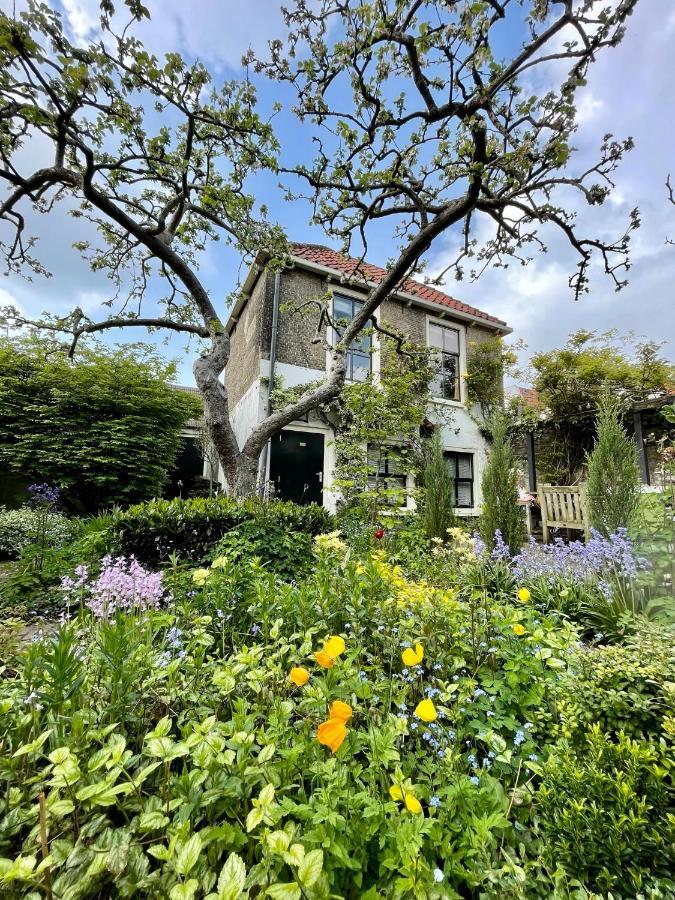 Apple Tree Cottage - Charming Home At Beautiful Canal In Our Idyllic Garden 고우타 외부 사진
