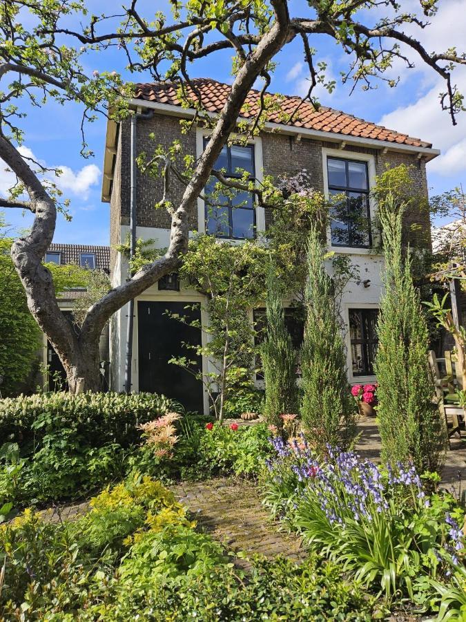 Apple Tree Cottage - Charming Home At Beautiful Canal In Our Idyllic Garden 고우타 외부 사진