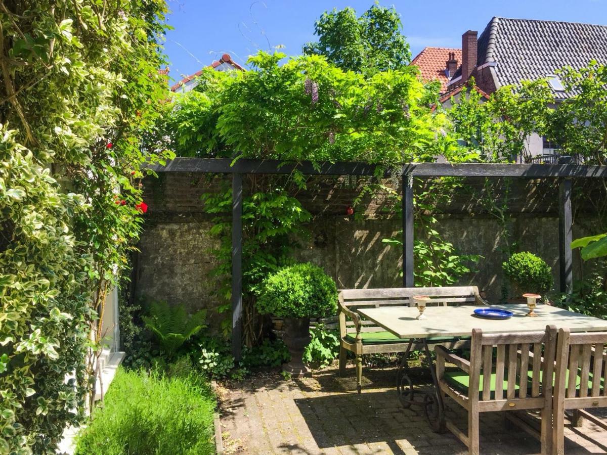 Apple Tree Cottage - Charming Home At Beautiful Canal In Our Idyllic Garden 고우타 외부 사진