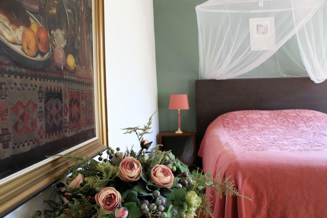 Apple Tree Cottage - Charming Home At Beautiful Canal In Our Idyllic Garden 고우타 외부 사진